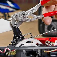ქანჩი უნივერსალური KNIPEX 86-03-180